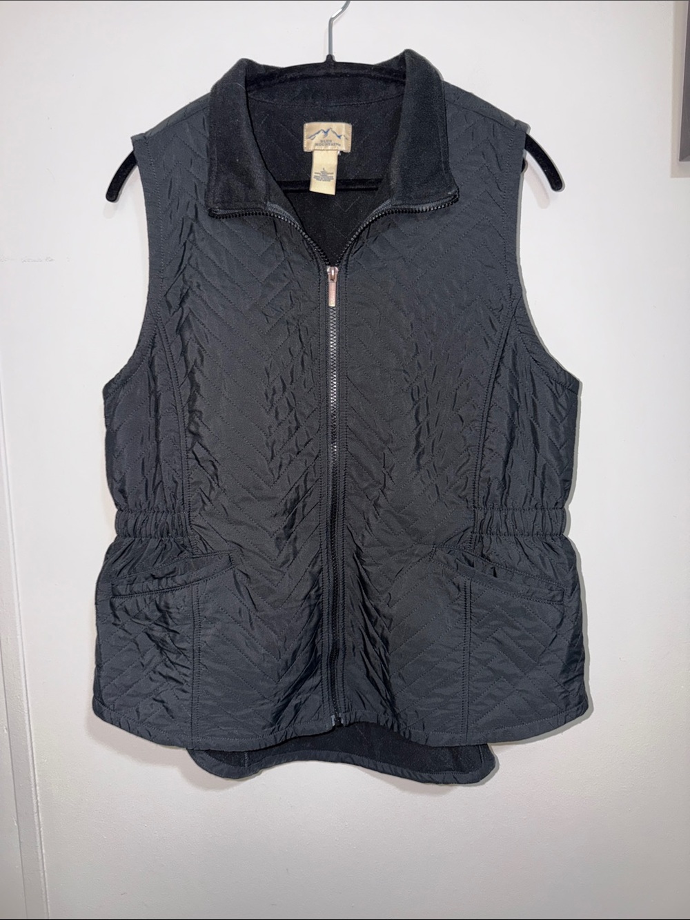 Women's Quilted Black Zip-Up Vest